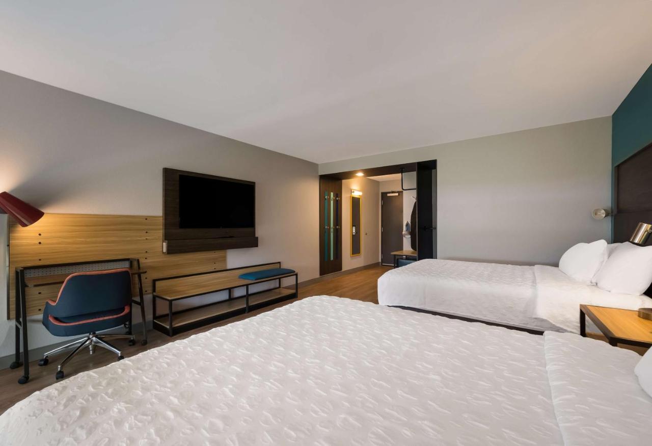 Tru By Hilton Novi Detroit Ξενοδοχείο Εξωτερικό φωτογραφία